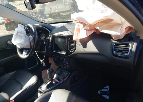 2021 Jeep Compass Limited 4X4 from USA, damaged, VIN 3C4NJDCBXMT575559